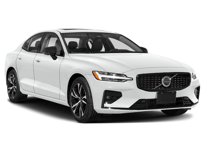 2025 Volvo S60 B5 Plus