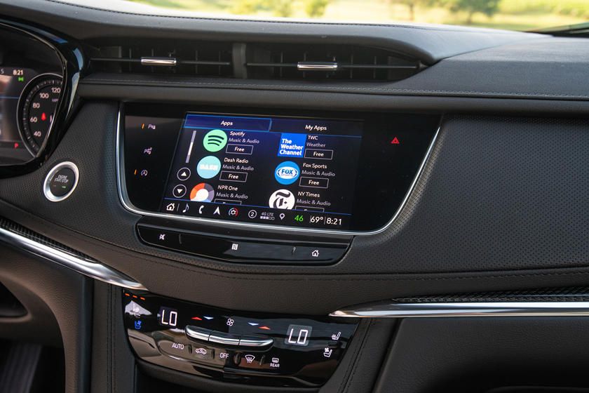 2021 Cadillac XT5 Infotainment