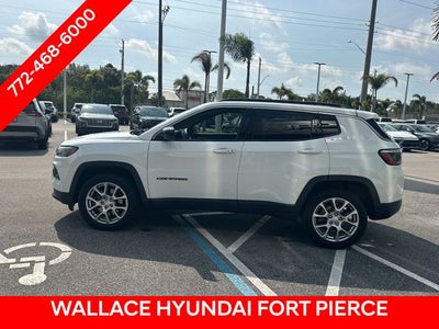 2023 Jeep Compass Latitude Lux