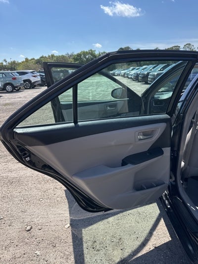 2016 Toyota Camry LE