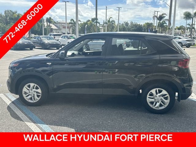2022 Hyundai Venue SE