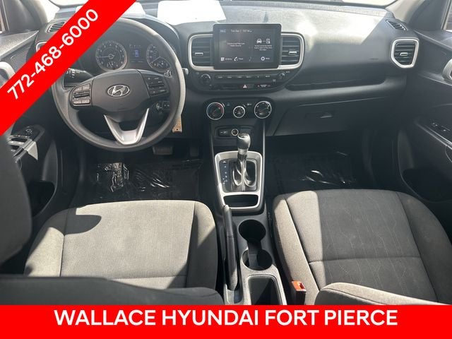 2022 Hyundai Venue SE