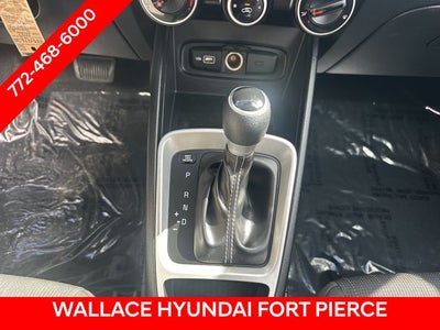 2022 Hyundai Venue SE