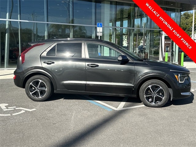 2023 Kia Niro EX