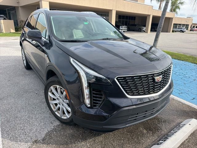 2022 Cadillac XT4 Luxury
