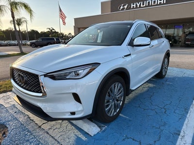 2023 INFINITI QX50 LUXE