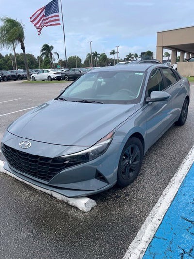 2023 Hyundai Elantra SEL