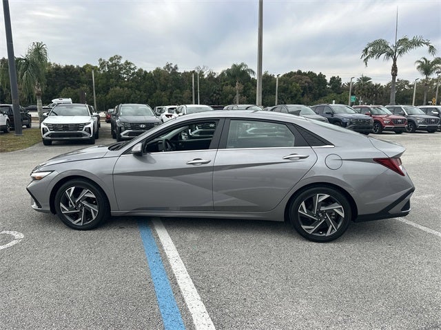 2024 Hyundai Elantra Hybrid Limited