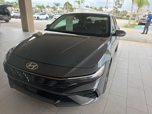 2024 Hyundai Elantra Hybrid Limited