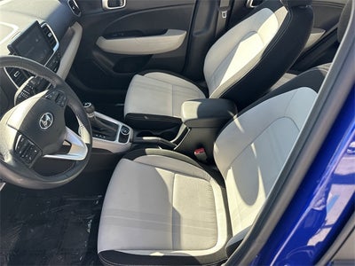 2023 Hyundai Venue SEL