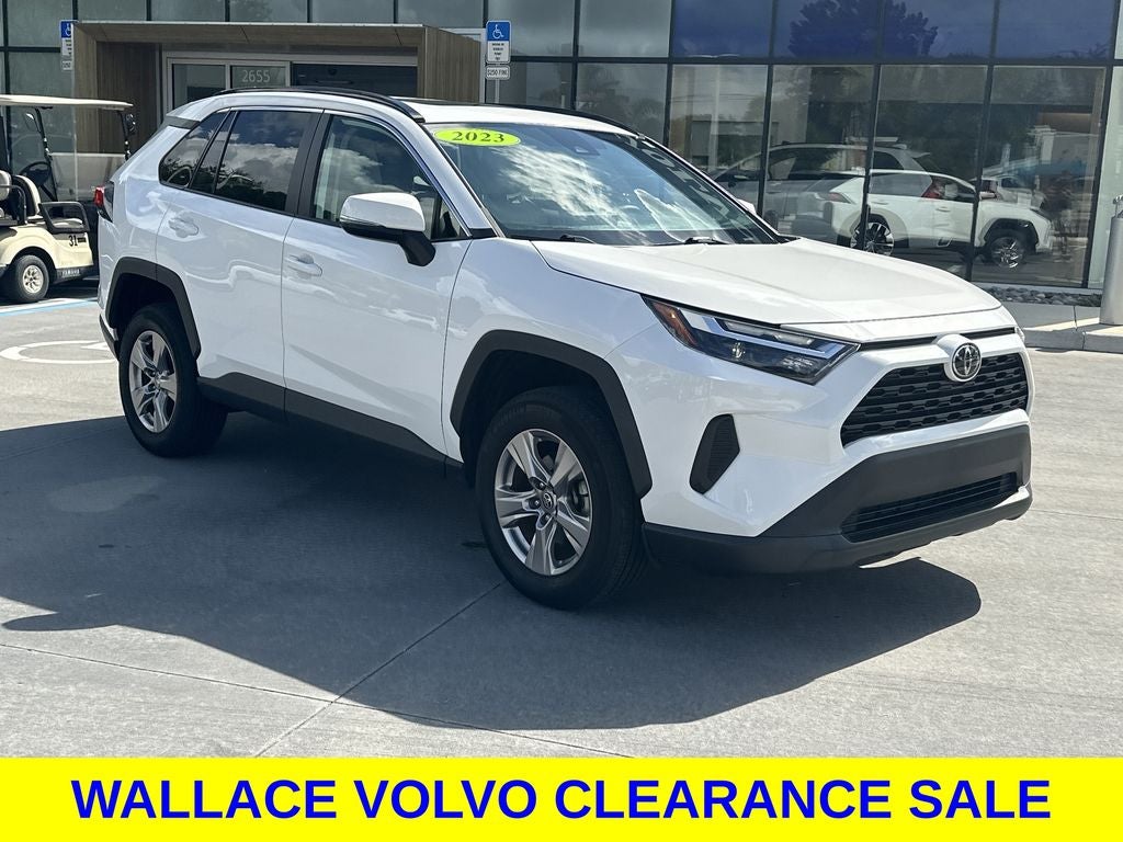 2023 Toyota RAV4 XLE