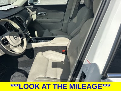 2025 Volvo XC90 B6 Ultra