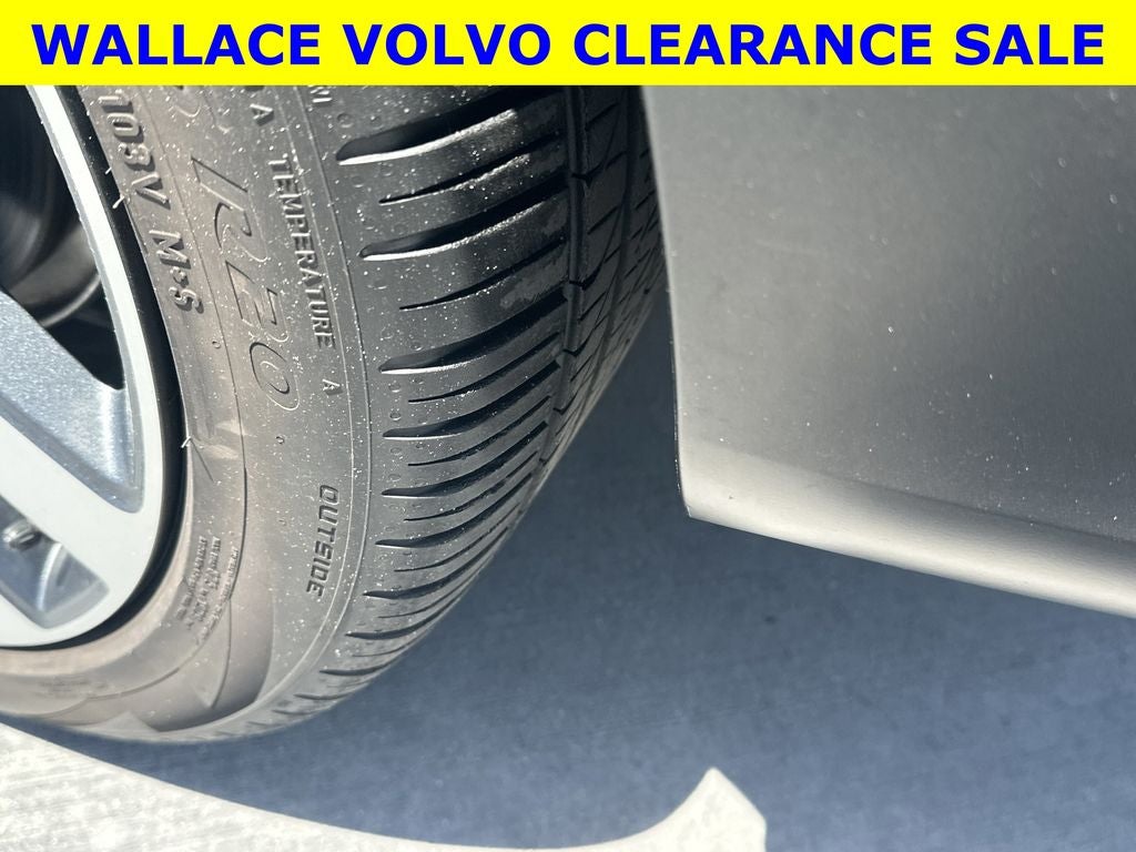 2023 Volvo V90 Cross Country B6