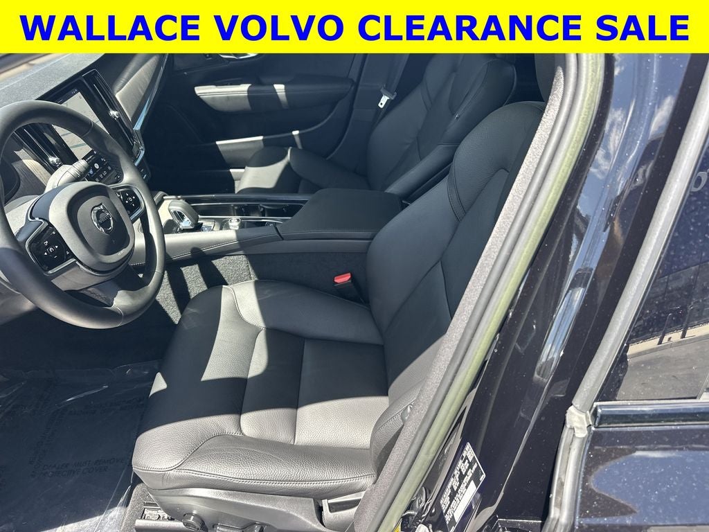 2023 Volvo V90 Cross Country B6