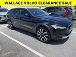 2023 Volvo V90 Cross Country B6