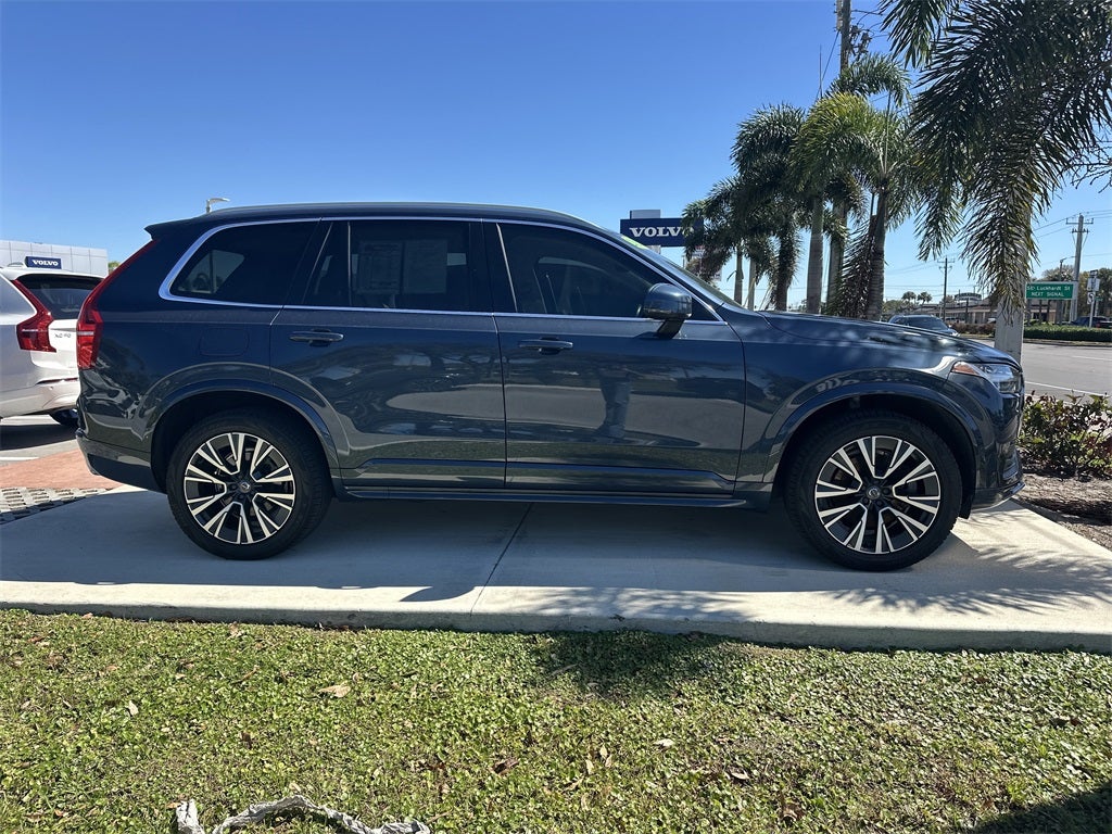 2021 Volvo XC90 T5 Momentum