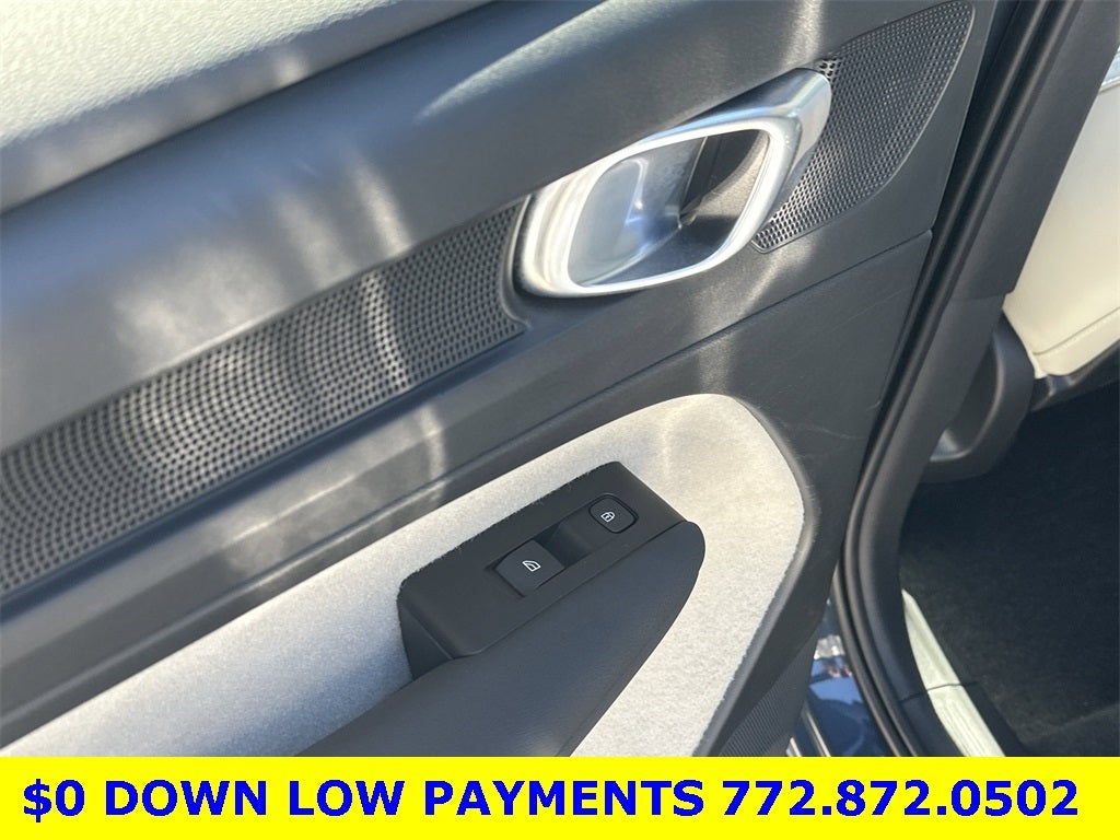 2021 Volvo XC40 Momentum