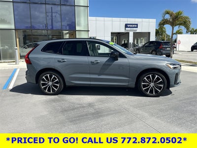 2023 Volvo XC60 B5 Plus Dark Theme