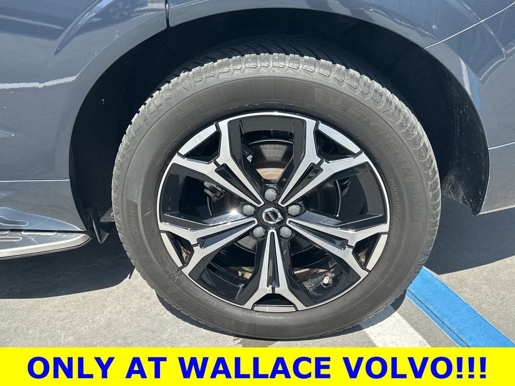 2022 Volvo XC60 B5 Momentum