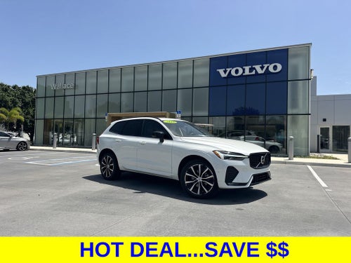 2024 Volvo XC60 B5 Plus Dark Theme