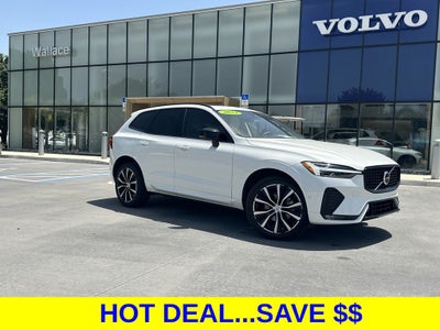 2024 Volvo XC60 B5 Plus Dark Theme