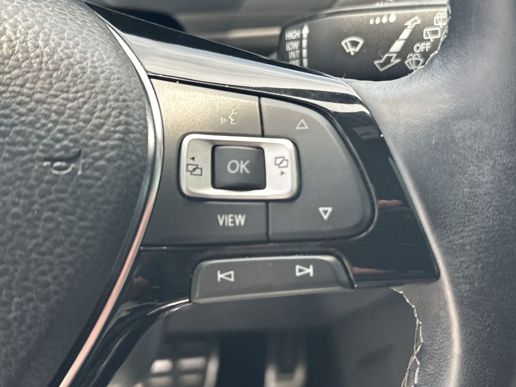 2021 Volkswagen Tiguan 2.0T SE R-Line Black