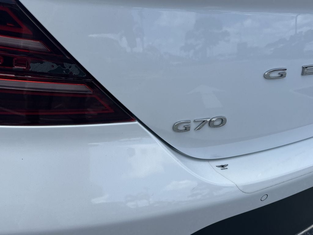2023 Genesis G70 2.0T