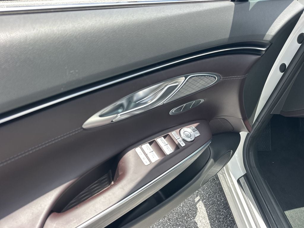 2022 Genesis GV70 2.5T