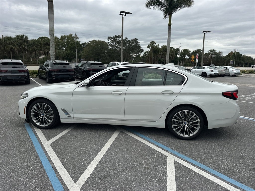2022 BMW 5 Series 530i