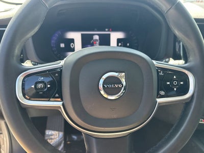 2023 Volvo XC60 B5 Plus Dark Theme