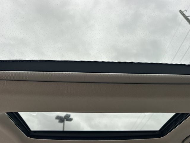 2023 Nissan Maxima Platinum