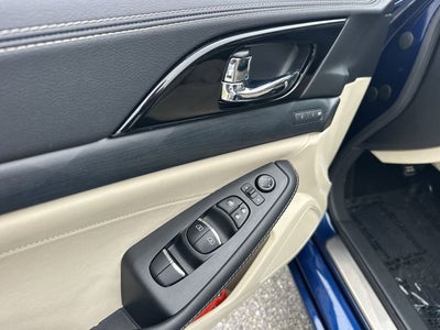 2023 Nissan Maxima Platinum