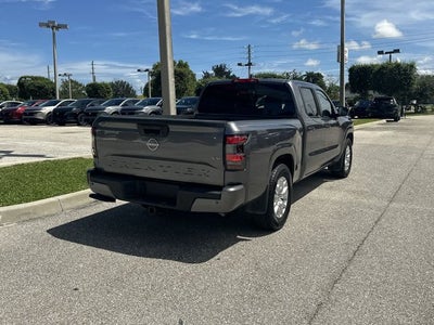 2024 Nissan Frontier SV