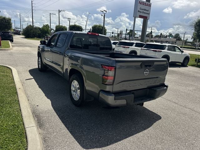 2024 Nissan Frontier SV