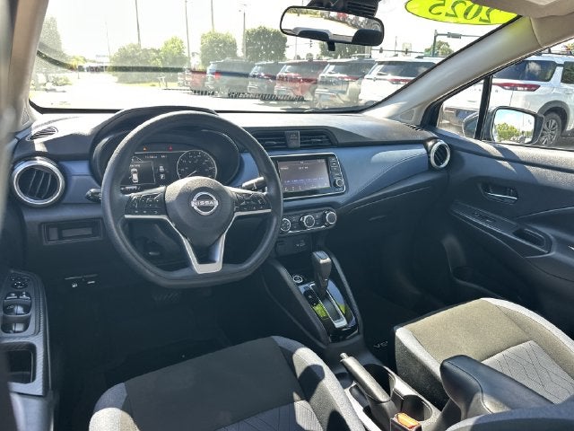 2025 Nissan Versa 1.6 SV