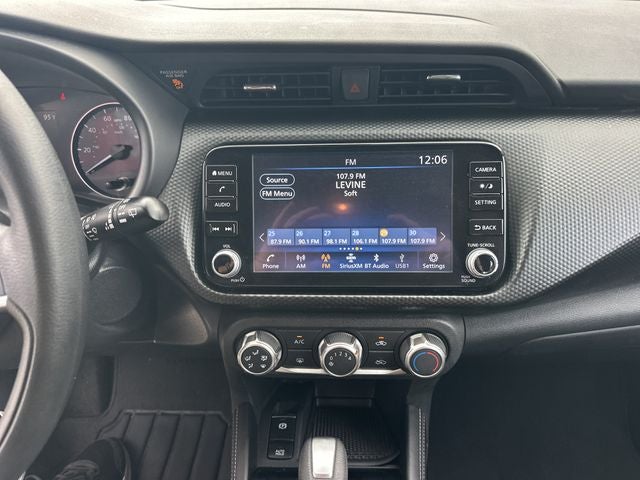 2023 Nissan Kicks SV