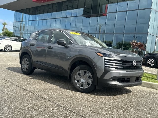 2025 Nissan Kicks S