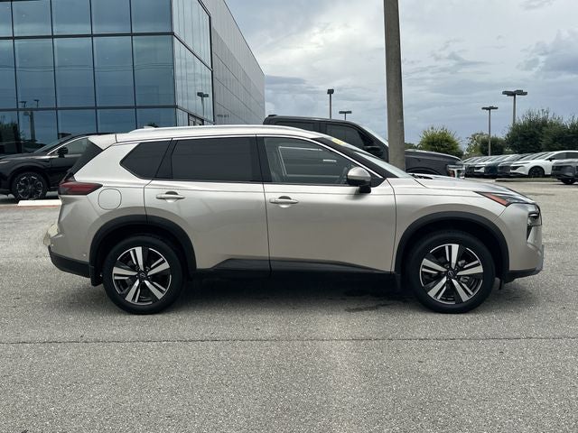 2025 Nissan Rogue SL