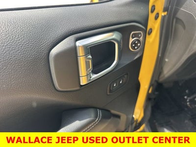 2020 Jeep Wrangler Unlimited Sahara **LIFTED**
