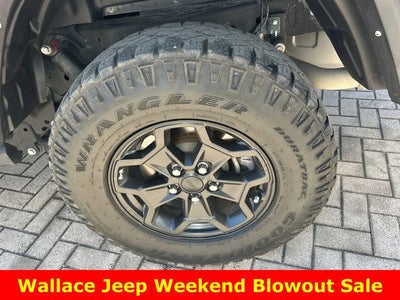 2022 Jeep Gladiator Sport