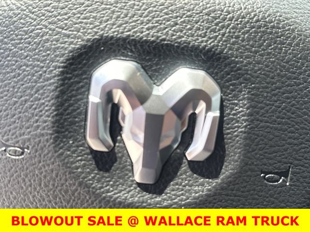 2023 RAM 1500 Laramie w/ Air Suspension