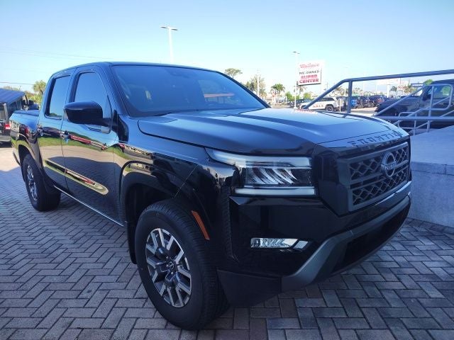 2024 Nissan Frontier SL