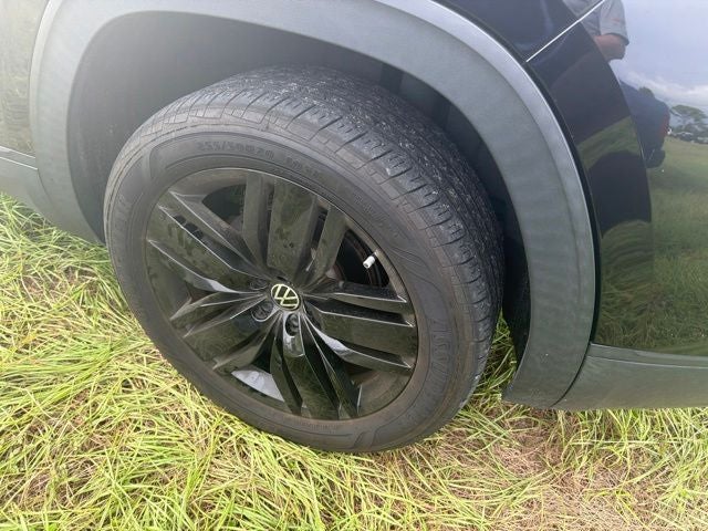 2020 Volkswagen Atlas Cross Sport 2.0T SE w/Technology