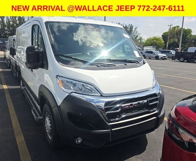 2025 RAM ProMaster 2500 Base
