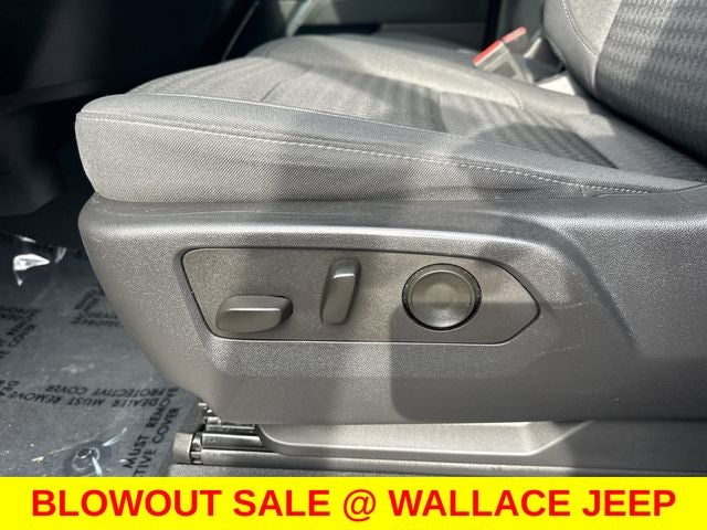 2023 Chevrolet Silverado 1500 LT LT1