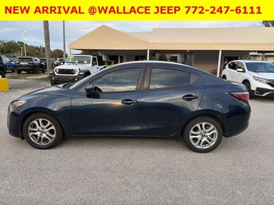 2017 Toyota Yaris iA Base