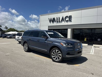 2023 Lincoln Navigator L Reserve