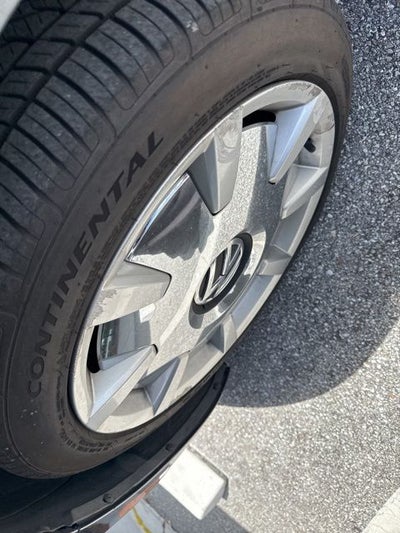 2016 Volkswagen Beetle 1.8T SEL