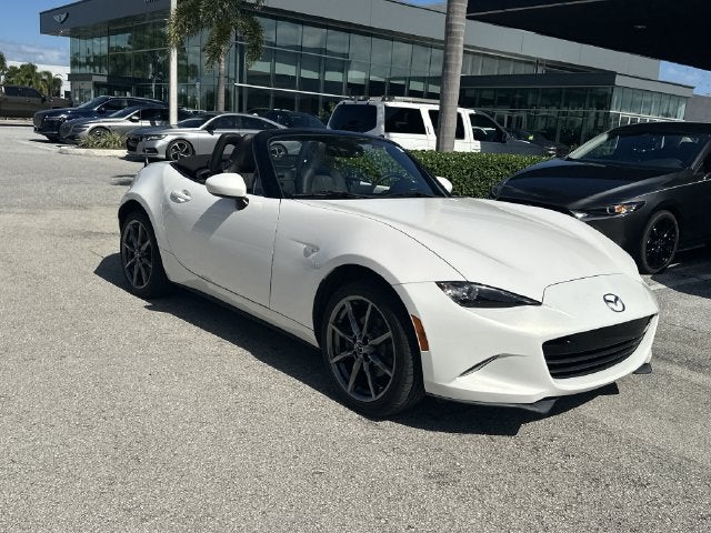 2016 Mazda Mazda Miata Grand Touring