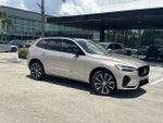 2024 Volvo XC60 B5 Ultimate Dark Theme